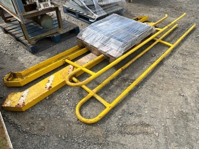 2No. STEEL STAIR CASE STRINGS & MESH STEPS