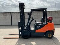 DOOSAN G30E-5 3 TON GAS FORKLIFT - 2