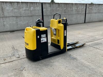HYSTER LO1.0F 1 TON HIGH LIFT ELECTRIC PALLET TRUCK