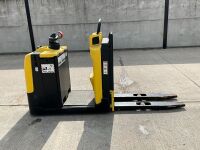 HYSTER LO1.0F 1 TON HIGH LIFT ELECTRIC PALLET TRUCK - 2