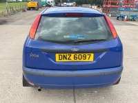 FORD FOCUS 1.4  - 12