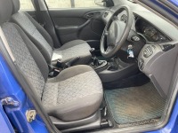 FORD FOCUS 1.4  - 23