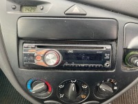 FORD FOCUS 1.4  - 29