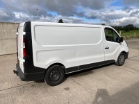RENAULT TRAFIC LL30 BUSINESS ENERGY 2.0 DCI 120 - 17