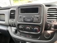 RENAULT TRAFIC LL30 BUSINESS ENERGY 2.0 DCI 120 - 21