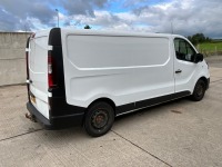 RENAULT TRAFIC LL30 BUSINESS ENERGY 2.0 DCI 120 - 18