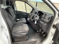 RENAULT TRAFIC LL30 BUSINESS ENERGY 2.0 DCI 120 - 24