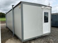 APPROX. 30ft X 10ft STEEL CLAD OPEN PLAN OFFICE - 16