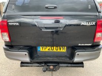 TOYOTA HILUX INVINCIBLE X 2.4 D-4D 4WD AUTOMATIC DOUBLE CAB PICK UP - 11