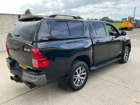 TOYOTA HILUX INVINCIBLE X 2.4 D-4D 4WD AUTOMATIC DOUBLE CAB PICK UP - 13