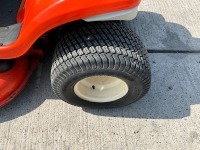 KUBOTA T1880 RIDE ON PETROL LAWNMOWER - 12