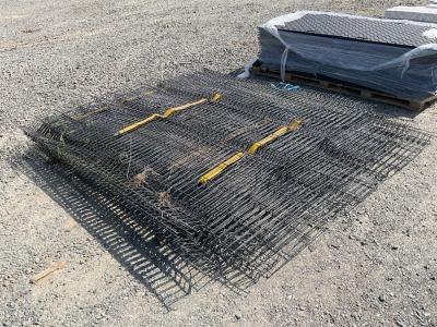 APPROX. 15 No. 2400mm X 2300mm ANTI CLIMB BLACK USED FENCING PANELS