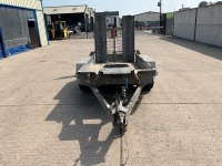 APPROX. 9ft x 4ft IFOR WILLIAMS GH94BT TWIN AXLE 2700kgs BEAVERTAIL PLANT TRAILER - 3