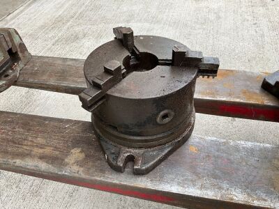 7 1/2" 3 JAW CHUCK TO SUIT LATHE