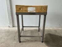 APPROX. 600mm x 600mm BUTCHERS BLOCK - 2