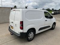 PEUGEOT PARTNER PROFESSIONAL 1000 1.6 BLUE HDI 100 - 12