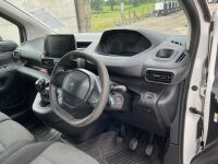 PEUGEOT PARTNER PROFESSIONAL 1000 1.6 BLUE HDI 100 - 21