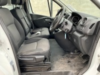RENAULT TRAFIC LL30 ENERGY 2.0 DCI 120 BUSINESS  - 19