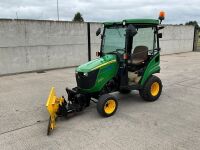 JOHN DEERE 1026R 4WD ROAD LEGAL COMPACT TRACTOR - 4