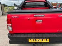 TOYOTA HILUX INVINCIBLE D-4D  3.0 DOUBLE CAB PICKUP  - 14