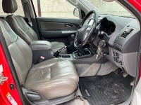 TOYOTA HILUX INVINCIBLE D-4D  3.0 DOUBLE CAB PICKUP  - 27