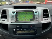 TOYOTA HILUX INVINCIBLE D-4D  3.0 DOUBLE CAB PICKUP  - 29