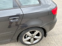 AUDI A3 SPORTBACK 2.0 TDI SPORT  - 9