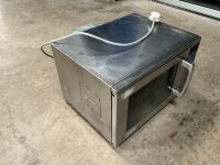 ELECTROLUX MW1800 240V COMMERCIAL MICROWAVE - 9