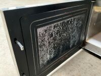 ELECTROLUX MW1800 240V COMMERCIAL MICROWAVE - 11