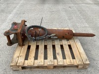 DAEMO E70 HYDRAULIC ROCK HAMMER TO SUIT 6-8 TON EXCAVATOR - 6