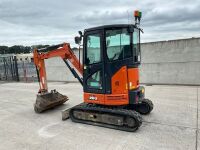 HITACHI ZX26U 2.6 TON MINI DIGGER - 3