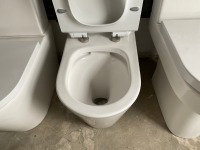 FULLY ENCLOSED TOILET WITH PAN, CISTERN AND SEAT - 5