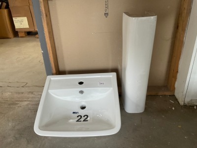 530 CERAMIC BASIN WITH FULL PEDESTAL