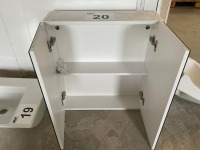 600 × 660 DOUBLE-DOOR MIRRORED CABINET - 3