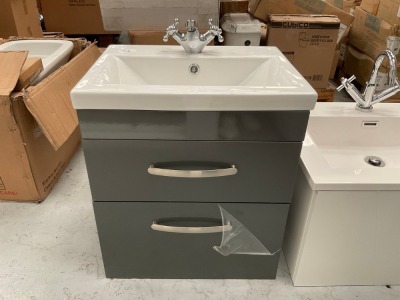 500 WALL-MOUNTED ATHENA IN ANTHRACITE GLOSS WITH CHROME TAP