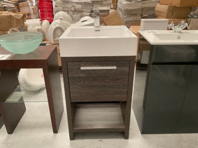 500 FLOOR-STANDING SINGLE-DRAWER DRIFTWOOD UNIT WITH CHROME TAP