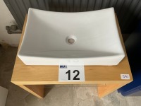 700 WOODEN WASHSTAND WITH GLASS SHELF AND FREESTANDING CERAMIC BASIN - 2