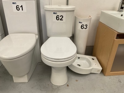 STANDARD OPEN-BACK CLOSE-COUPLED TOILET
