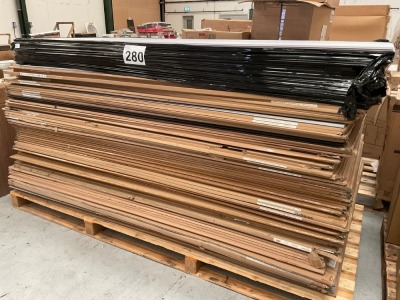MIXED 10MM PVC PANELS 2.4X1.0M (APPROX. 80 SHEETS)