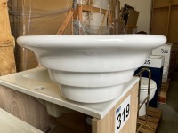 ROUND CERAMIC BASIN