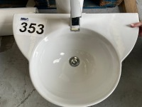 WALL-MOUNTED BASIN WITH LEDGE, CHROME SURROUND, AND FULL PEDESTAL - 2