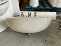 FULL PEDESTAL 550 BASIN WITH TAPS - 3