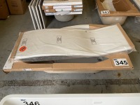 B-SHAPED BATH AND PANEL, 1500 × 900