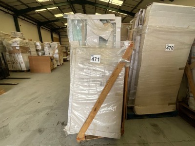 MIXED PALLET OF SHOWER DOORS