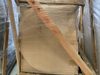 MIXED PALLET OF SHOWER DOORS - 3