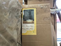 MIXED PALLET OF SHOWER DOORS - 6