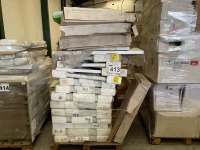 MIXED PALLET OF SHOWER TRAYS