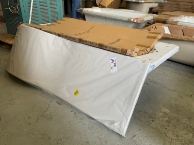 WBP101 1700X800 LH SHOWERBATH INC PANEL & SCREEN