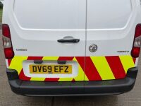 VAUXHALL COMBO 2300 CARGO L2 H1 1.5 TURBO D 100PS  - 13