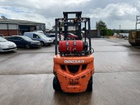 DOOSAN G25GP 2.5 TON GAS FORKLIFT - 4